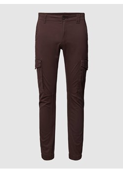 Spodnie materiałowe z kieszeniami cargo model ‘PAUL’ ze sklepu Peek&Cloppenburg  w kategorii Spodnie męskie - zdjęcie 168098012