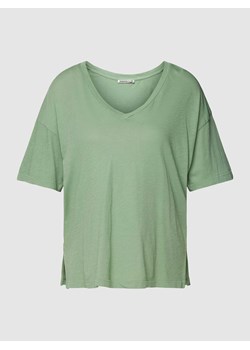 T-shirt z zaokrąglonym dekoltem w serek model ‘SVENNIE’ ze sklepu Peek&Cloppenburg  w kategorii Bluzki damskie - zdjęcie 168098472
