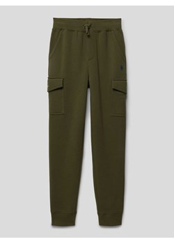 Spodnie cargo z wyhaftowanym logo ze sklepu Peek&Cloppenburg  w kategorii Spodnie chłopięce - zdjęcie 168100631