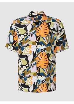 Koszula casualowa o kroju tailored fit z wiskozy ze wzorem na całej powierzchni ze sklepu Peek&Cloppenburg  w kategorii Koszule męskie - zdjęcie 168101901