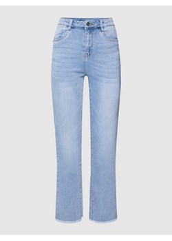 Jeansy o rozkloszowanym kroju z postrzępionym dołem model ‘MIMI’ ze sklepu Peek&Cloppenburg  w kategorii Jeansy damskie - zdjęcie 168108110