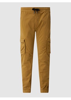 Spodnie cargo z detalami z logo model ‘Twill’ ze sklepu Peek&Cloppenburg  w kategorii Spodnie męskie - zdjęcie 168108501