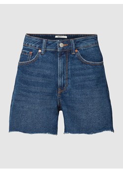 Szorty jeansowe o kroju mom fit z 5 kieszeniami ze sklepu Peek&Cloppenburg  w kategorii Szorty - zdjęcie 168108911
