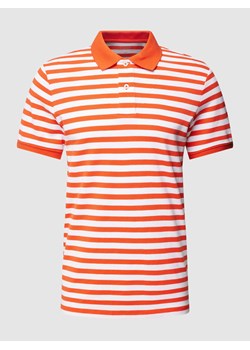 Koszulka polo o kroju slim fit w paski ze sklepu Peek&Cloppenburg  w kategorii T-shirty męskie - zdjęcie 168109380