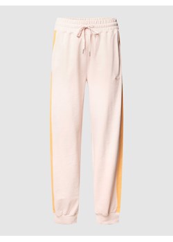 Spodnie dresowe z tunelem model ‘ESSENTIAL ENERGY’ ze sklepu Peek&Cloppenburg  w kategorii Spodnie damskie - zdjęcie 168110432