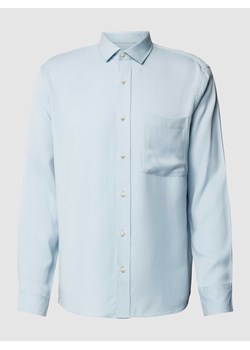 Koszula casualowa z lyocellu z kieszenią na piersi ze sklepu Peek&Cloppenburg  w kategorii Koszule męskie - zdjęcie 168116042