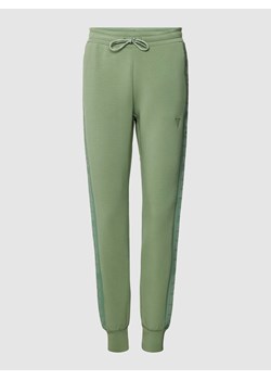 Spodnie dresowe z lampasami model ‘ALLIE’ ze sklepu Peek&Cloppenburg  w kategorii Spodnie damskie - zdjęcie 168133820