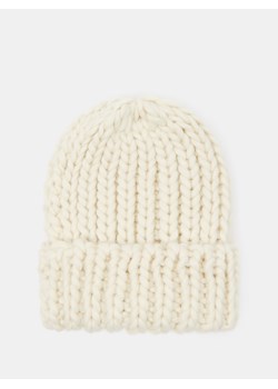 Mohito - Kremowa czapka ze splotem - kremowy ze sklepu Mohito w kategorii Czapki zimowe damskie - zdjęcie 168141743