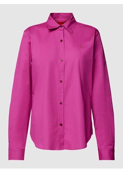 Bluzka koszulowa z wyhaftowanym logo model ‘THE ESSENTIAL’ ze sklepu Peek&Cloppenburg  w kategorii Koszule damskie - zdjęcie 168147592
