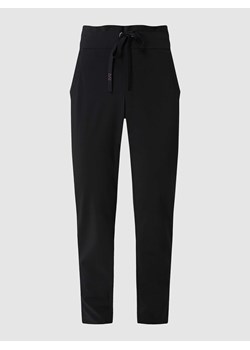 Luźne spodnie z dodatkiem streczu model ‘Cynthia’ ze sklepu Peek&Cloppenburg  w kategorii Spodnie damskie - zdjęcie 168148620