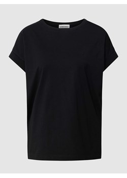 T-shirt z prążkowanym,okrągłym dekoltem model ‘IDAARA’ ze sklepu Peek&Cloppenburg  w kategorii Bluzki damskie - zdjęcie 168178520