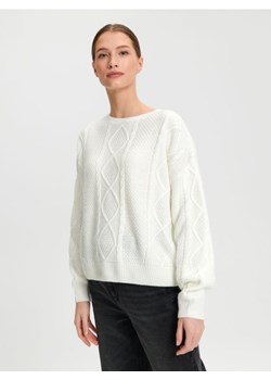 Sinsay - Sweter z ozdobnym splotem - kremowy ze sklepu Sinsay w kategorii Swetry damskie - zdjęcie 168214053