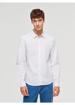 Koszula slim fit w mikrowzór biała ze sklepu House w kategorii Koszule męskie - zdjęcie 168218174