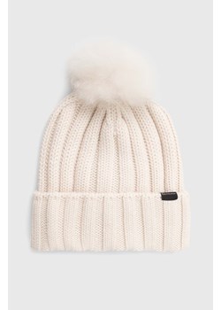 Woolrich czapka wełniana kolor beżowy wełniana ze sklepu PRM w kategorii Czapki zimowe damskie - zdjęcie 168221141