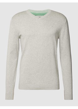 Sweter z dzianiny z dekoltem w serek ze sklepu Peek&Cloppenburg  w kategorii Swetry męskie - zdjęcie 168222480