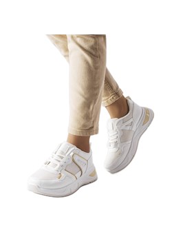 Białe sneakersy z łączonych materiałów Caya ze sklepu ButyModne.pl w kategorii Buty sportowe damskie - zdjęcie 168226782