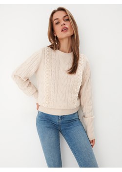 Mohito - Sweter z ozdobnym splotem - kremowy ze sklepu Mohito w kategorii Swetry damskie - zdjęcie 168230470