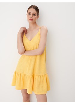 Mohito - Żółta sukienka mini o kroju litery A - żółty ze sklepu Mohito w kategorii Sukienki - zdjęcie 168235360