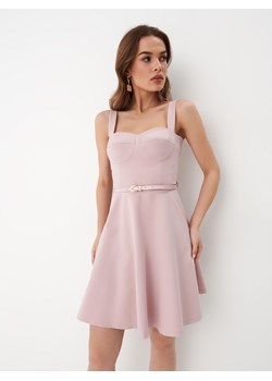 Mohito - Pudrowa sukienka mini - pastelowy różowy ze sklepu Mohito w kategorii Sukienki - zdjęcie 168235872