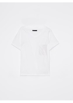 Mohito - Biały t-shirt - biały ze sklepu Mohito w kategorii Bluzki damskie - zdjęcie 168236621