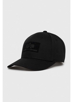 Alpha Industries czapka bawełniana kolor czarny z aplikacją 168903.03-Black ze sklepu PRM w kategorii Czapki z daszkiem męskie - zdjęcie 168244512