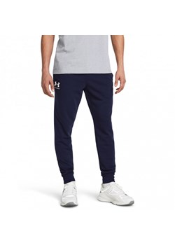 Męskie spodnie dresowe Under Armour UA Rival Terry Jogger - granatowe ze sklepu Sportstylestory.com w kategorii Spodnie męskie - zdjęcie 168244771