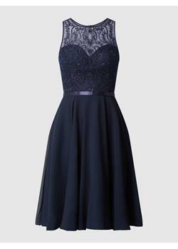 Sukienka koktajlowa z obszyciem z kamieni stras ze sklepu Peek&Cloppenburg  w kategorii Sukienki - zdjęcie 168247500