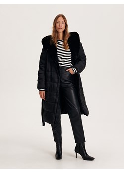 Reserved - Pikowany płaszcz z wiązaniem - czarny ze sklepu Reserved w kategorii Płaszcze damskie - zdjęcie 168254174