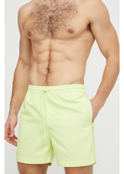 Calvin Klein szorty kąpielowe kolor zielony ze sklepu ANSWEAR.com w kategorii Kąpielówki - zdjęcie 168256091