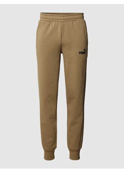 Spodnie dresowe z nadrukiem z logo ze sklepu Peek&Cloppenburg  w kategorii Spodnie męskie - zdjęcie 168271543
