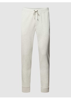 Spodnie dresowe z elastycznym pasem model ‘ATHLETIC’ ze sklepu Peek&Cloppenburg  w kategorii Spodnie męskie - zdjęcie 168272692