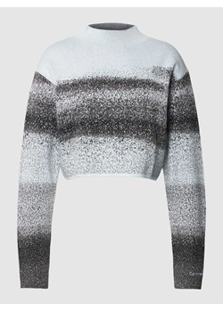 Sweter krótki z dzianiny ze wzorem na całej powierzchni model ‘SPRAY’ ze sklepu Peek&Cloppenburg  w kategorii Swetry damskie - zdjęcie 168293031