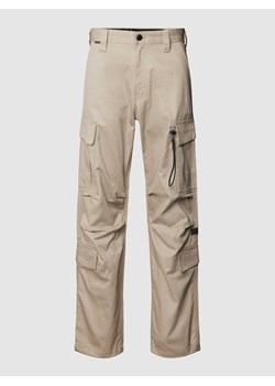 Spodnie cargo z nakładanymi kieszeniami ze sklepu Peek&Cloppenburg  w kategorii Spodnie męskie - zdjęcie 168293454
