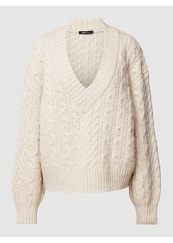 Sweter z dzianiny z dekoltem w serek ze sklepu Peek&Cloppenburg  w kategorii Swetry damskie - zdjęcie 168299124