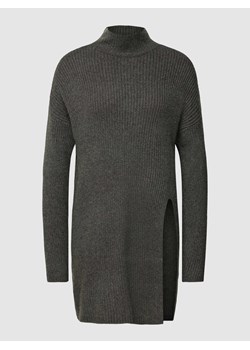 Sweter z dzianiny z głębokim,bocznym rozcięciem model ‘KATIA’ ze sklepu Peek&Cloppenburg  w kategorii Swetry damskie - zdjęcie 168299231