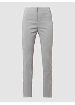 Spodnie ze streczu o kroju slim fit z mieszanki wiskozy ze sklepu Peek&Cloppenburg  w kategorii Spodnie damskie - zdjęcie 168306160