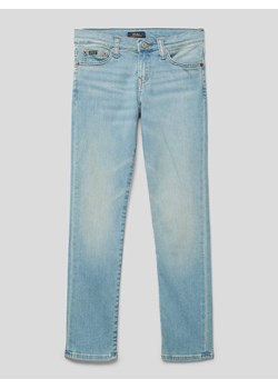 Jeansy z prostą nogawką i naszywką z logo model ‘ELDRIDGE’ ze sklepu Peek&Cloppenburg  w kategorii Spodnie chłopięce - zdjęcie 168308164