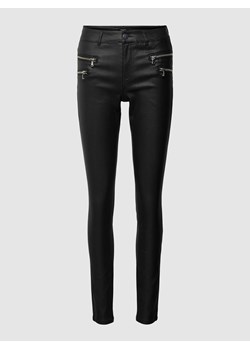 Spodnie o kroju slim fit z imitacji skóry model ‘SEVEN’ ze sklepu Peek&Cloppenburg  w kategorii Spodnie damskie - zdjęcie 168309600