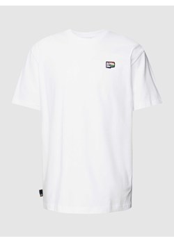 T-shirt z detalami z logo model ‘DOWNTOWN PRIDE’ ze sklepu Peek&Cloppenburg  w kategorii T-shirty męskie - zdjęcie 168311602