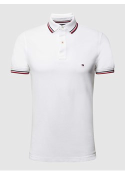 Koszulka polo o kroju slim fit z paskami w kontrastowym kolorze ze sklepu Peek&Cloppenburg  w kategorii T-shirty męskie - zdjęcie 168313302