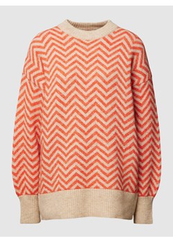 Sweter z dzianiny ze wzorem w zygzaki model ‘LUCIA’ ze sklepu Peek&Cloppenburg  w kategorii Swetry damskie - zdjęcie 168315391