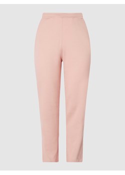 Luźne spodnie PLUS SIZE o kroju tapered fit z piki ze sklepu Peek&Cloppenburg  w kategorii Spodnie damskie - zdjęcie 168315861