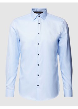 Koszula biznesowa o kroju slim fit z kołnierzykiem typu kent ze sklepu Peek&Cloppenburg  w kategorii Koszule męskie - zdjęcie 168316103