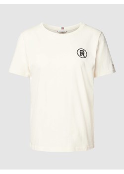 T-shirt z wyhaftowanym logo ze sklepu Peek&Cloppenburg  w kategorii Bluzki damskie - zdjęcie 168317091