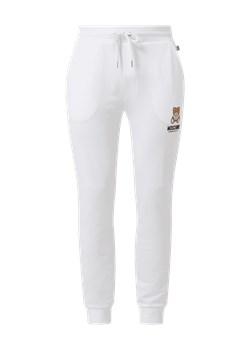 Spodnie dresowe z nadrukiem ze sklepu Peek&Cloppenburg  w kategorii Spodnie męskie - zdjęcie 168320070