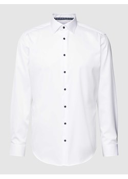 Koszula biznesowa o kroju regular fit z kołnierzykiem typu kent ze sklepu Peek&Cloppenburg  w kategorii Koszule męskie - zdjęcie 168320202