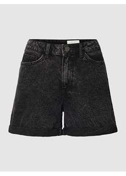 Szorty jeansowe z przeszytymi zakończeniami nogawek model ‘SMILEY’ ze sklepu Peek&Cloppenburg  w kategorii Szorty - zdjęcie 168322161