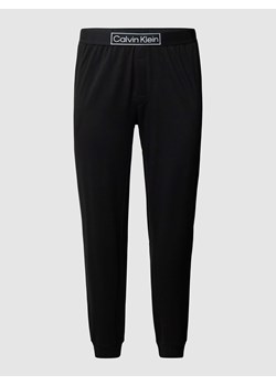 Spodnie dresowe z nadrukiem z logo ze sklepu Peek&Cloppenburg  w kategorii Spodnie damskie - zdjęcie 168323092