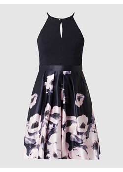 Sukienka koktajlowa z wzorem kwiatowym ze sklepu Peek&Cloppenburg  w kategorii Sukienki - zdjęcie 168327050