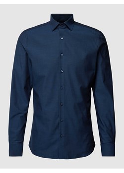 Koszula biznesowa o kroju body fit z kołnierzykiem typu kent ze sklepu Peek&Cloppenburg  w kategorii Koszule męskie - zdjęcie 168327513